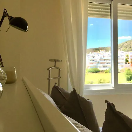 Valle Golf Capitolio شقة إِستيبونا