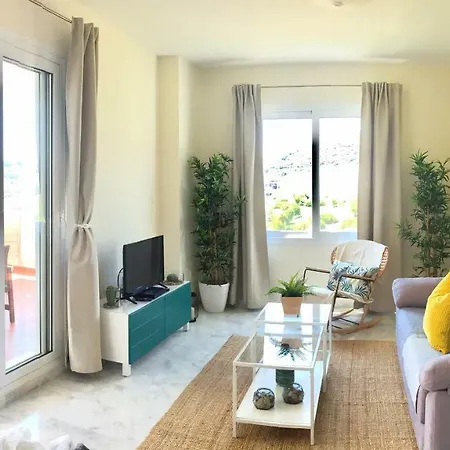 Valle Golf Capitolio * Estepona